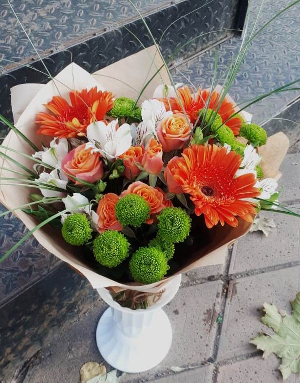 Букет цветов из: Герберы, Хризантемы, Альстромерии и Розы в Румянцево