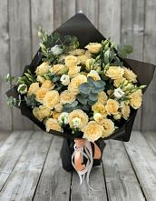 Букет цветов из:  Розы и Лизиантусы #REPLACE_PRED# Румянцево