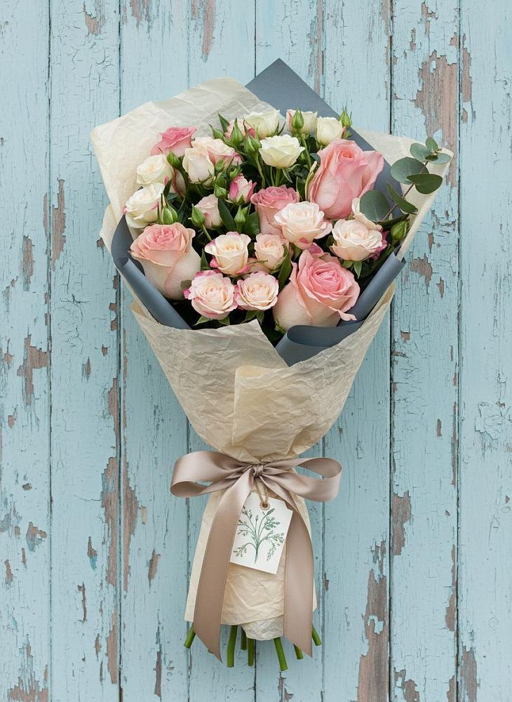 Букет цветов из: Розы в Румянцево