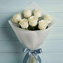 Букет 7 Белых роз Эдлесс Лав в Румянцево