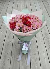 Букет цветов из:  Альстромерии в Румянцево