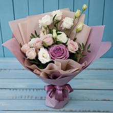 Букет цветов из:  Розы и Лизиантусы в Румянцево