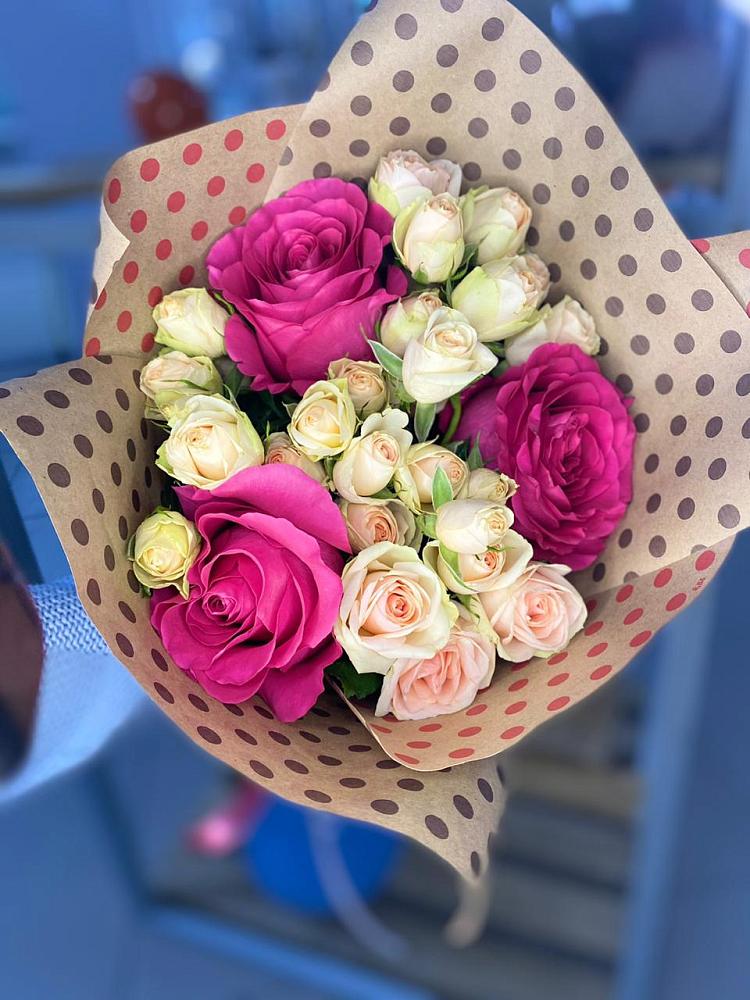 Букет цветов из: Розы в Румянцево