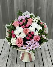 Букет цветов из:  Альстромерии, Гвоздики, Розы и Хризантемы в Румянцево