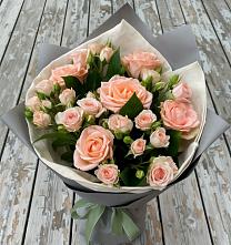 Букет цветов из:  Розы в Румянцево