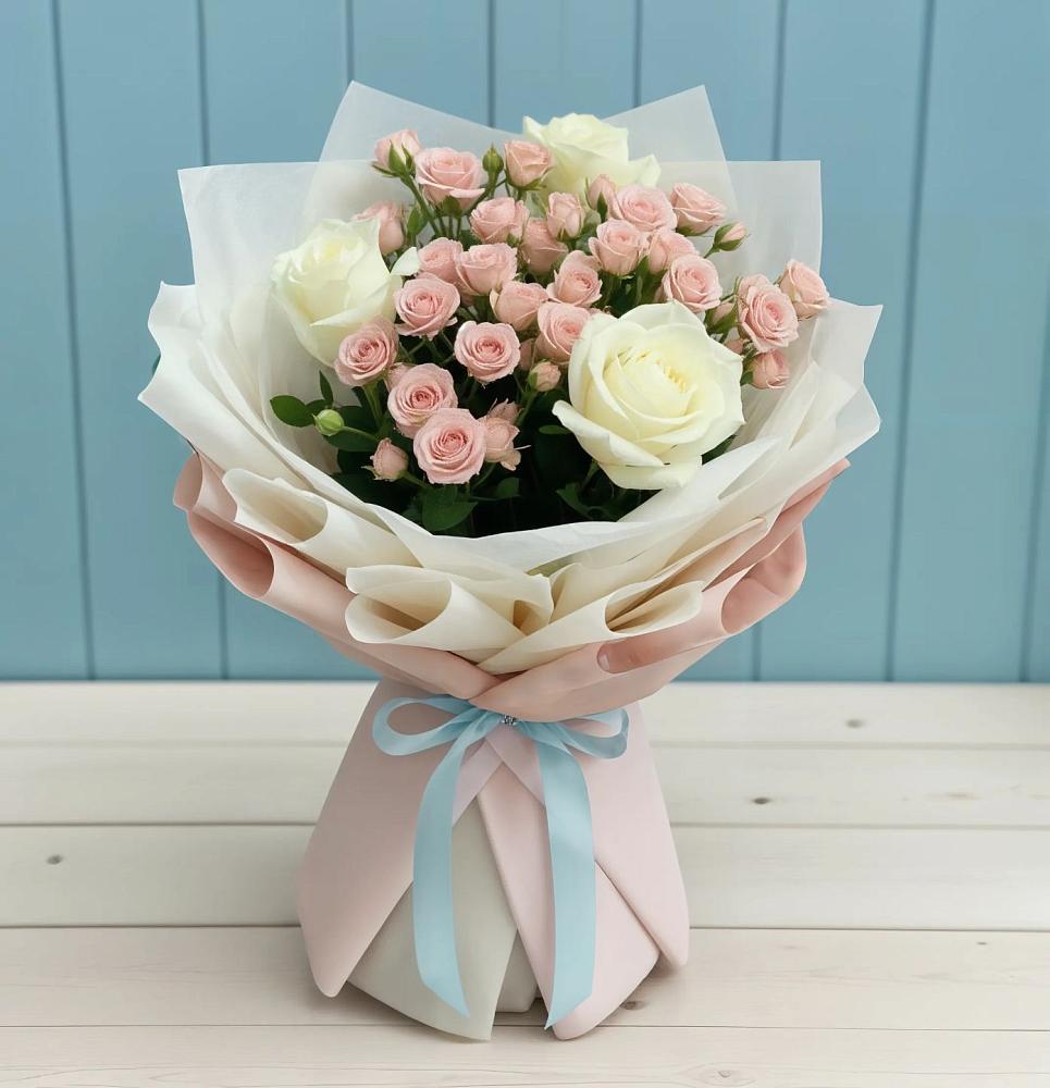 Букет цветов из: Розы в Румянцево